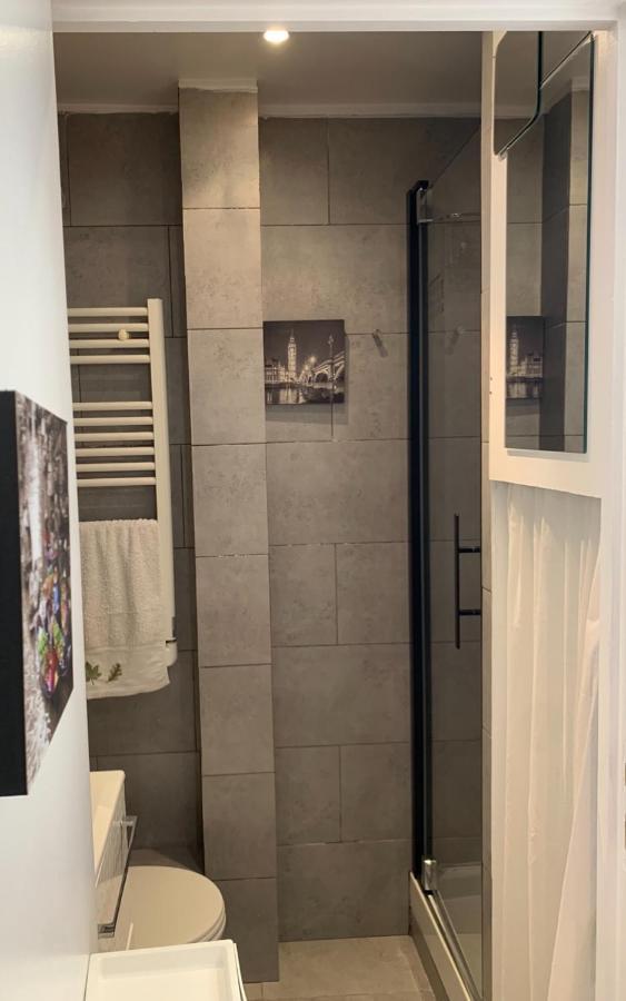 Apartment Parisian Pantheon Apartment: Retreat