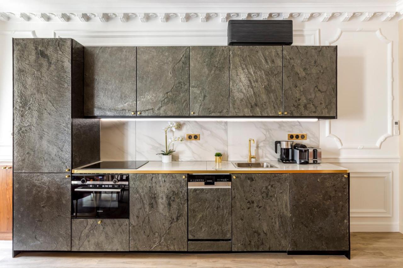 Merveil - Luxury - Champs Elysees - Boissy Apartment Paris