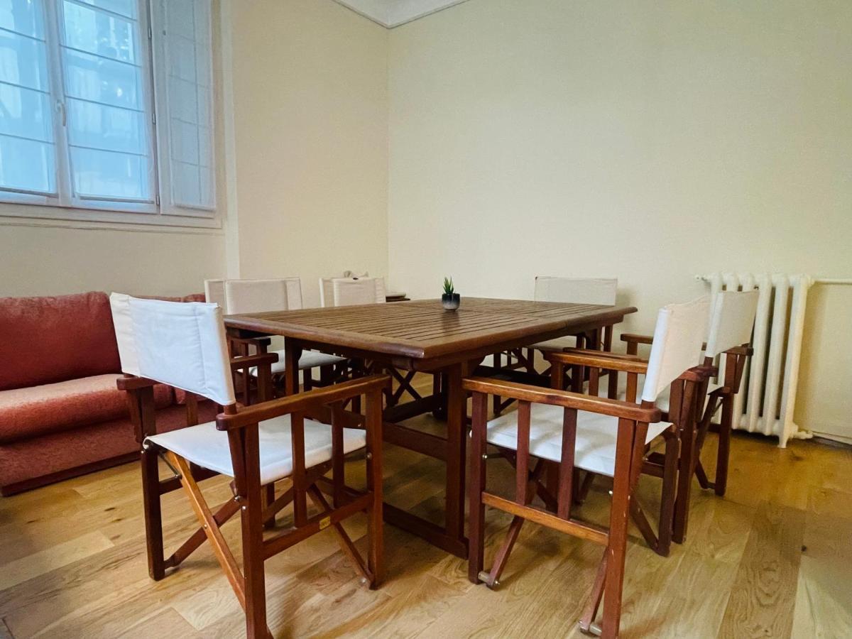 Tour Eiffel Beaugrenelle Convention Apartment