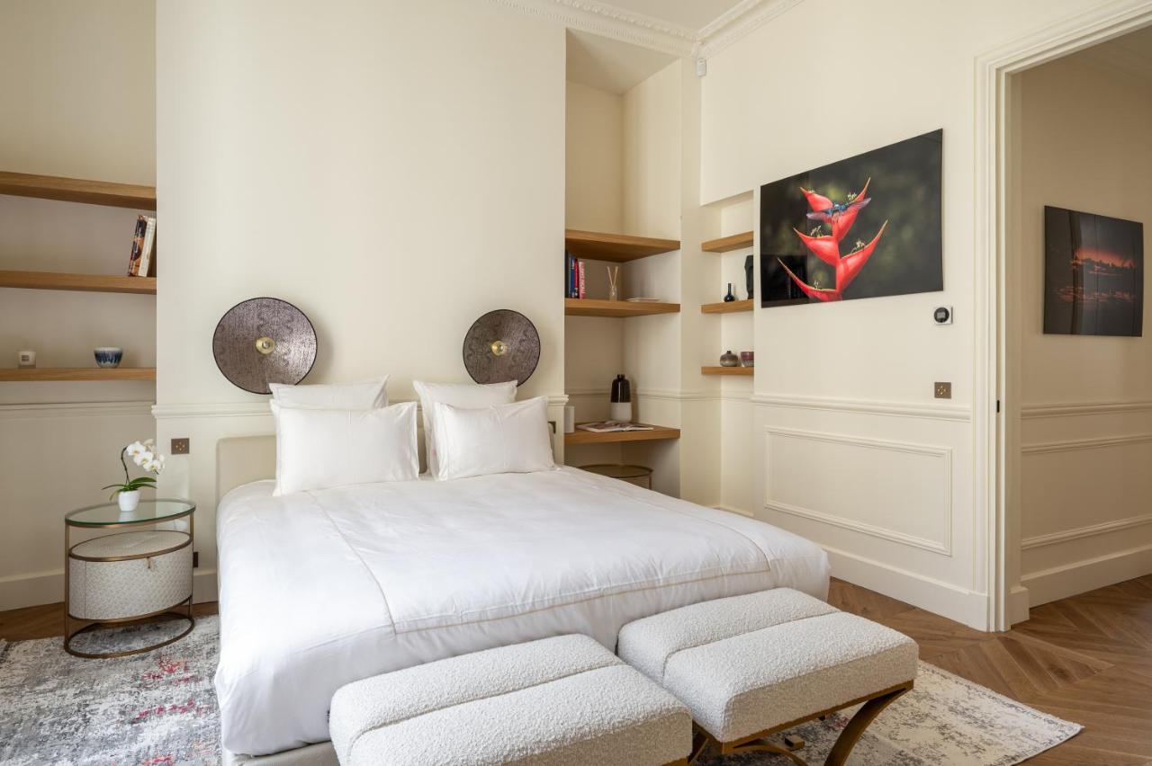 Avenue Montaigne - Champs Elysees Apartment *