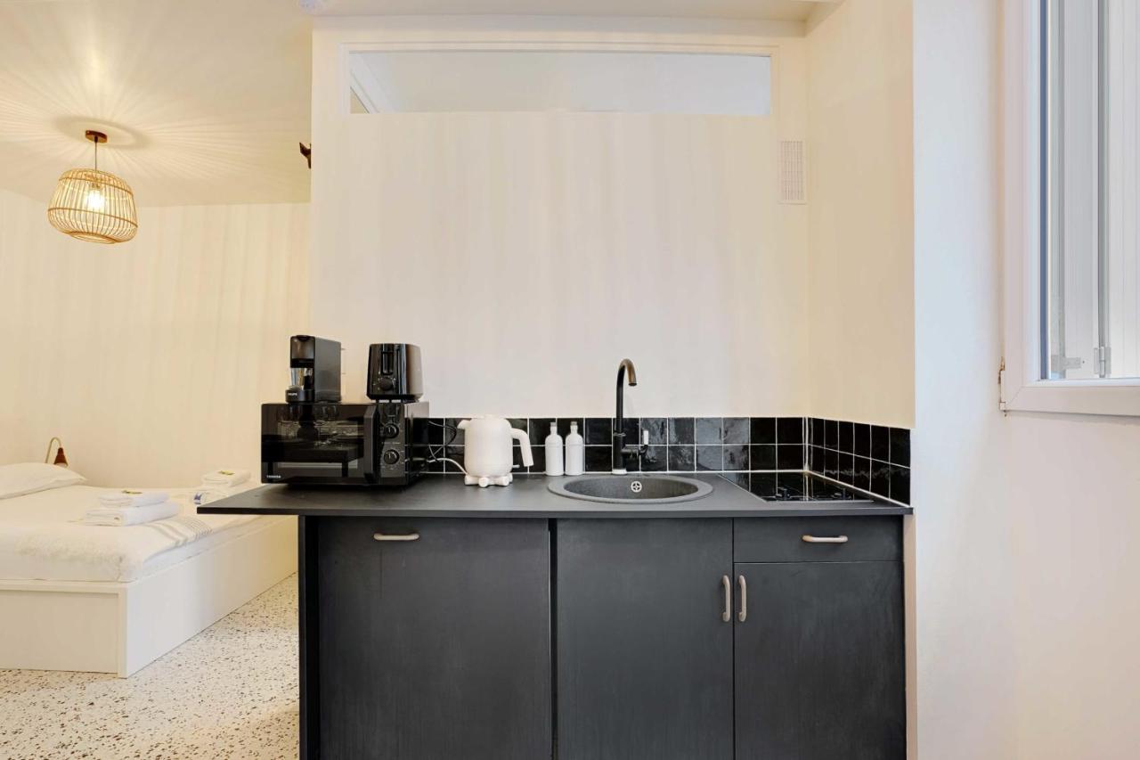 Apartment Cozy Parisian Studio In The Vibrant 11th Arrondissement Paris