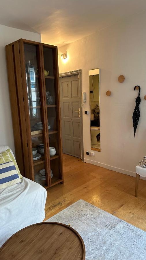 Apartment Haut-marais Joli Appartement. *
