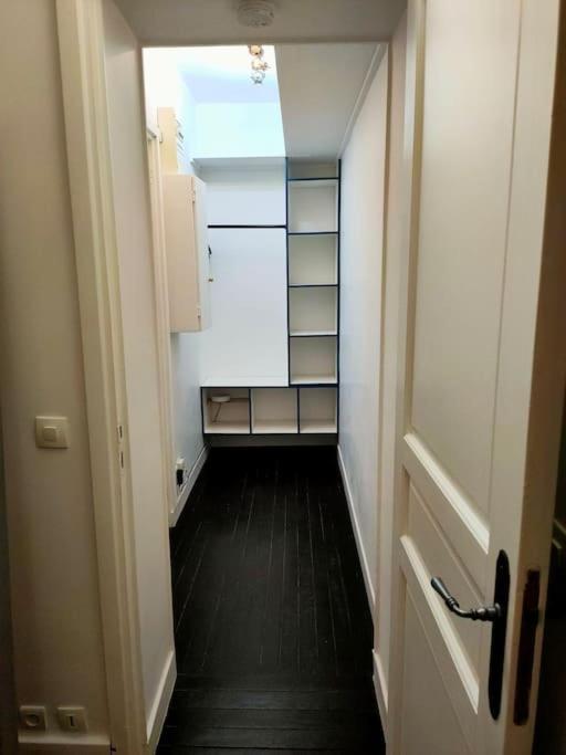 Les Abbesses Appartement