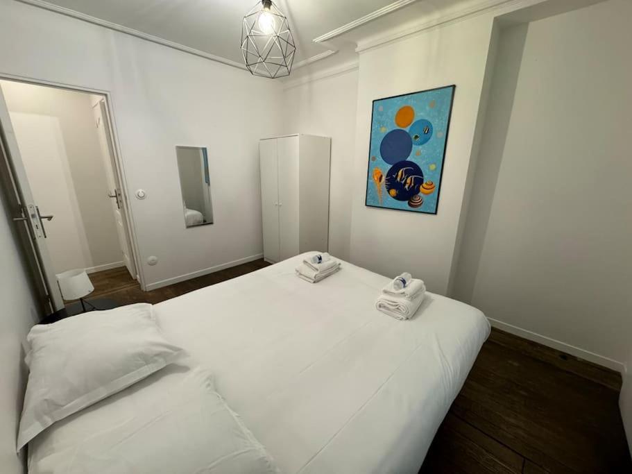 Magnifique - Mairie 18eme Apartment Paris