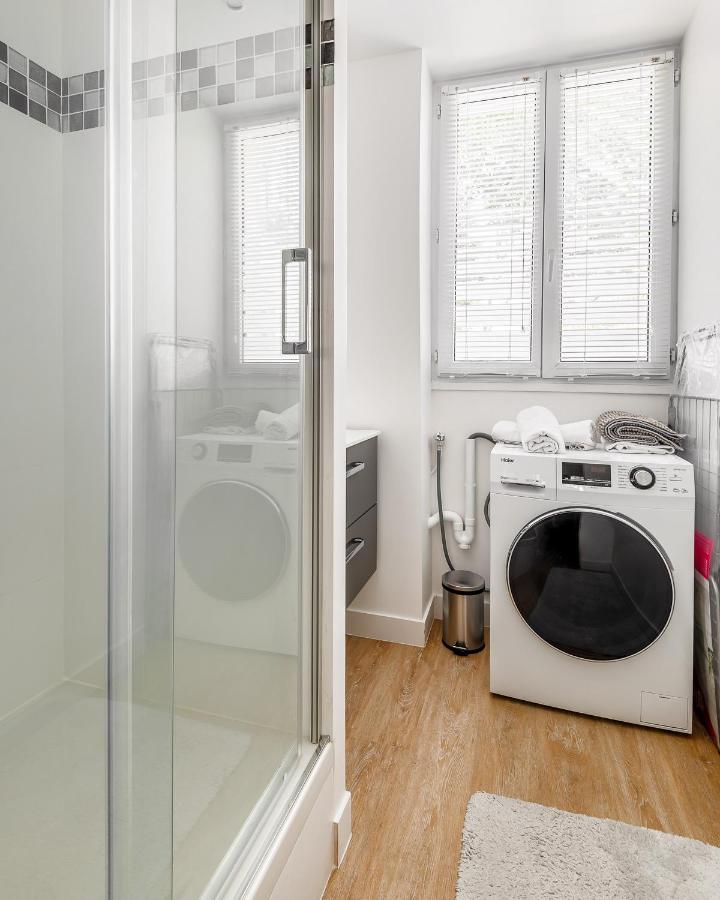 1 Bedroomed Repos Appartement *