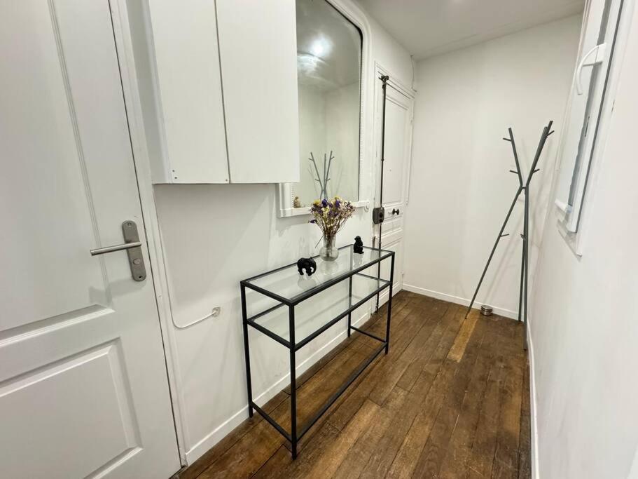Magnifique - Mairie 18eme Apartment Paris