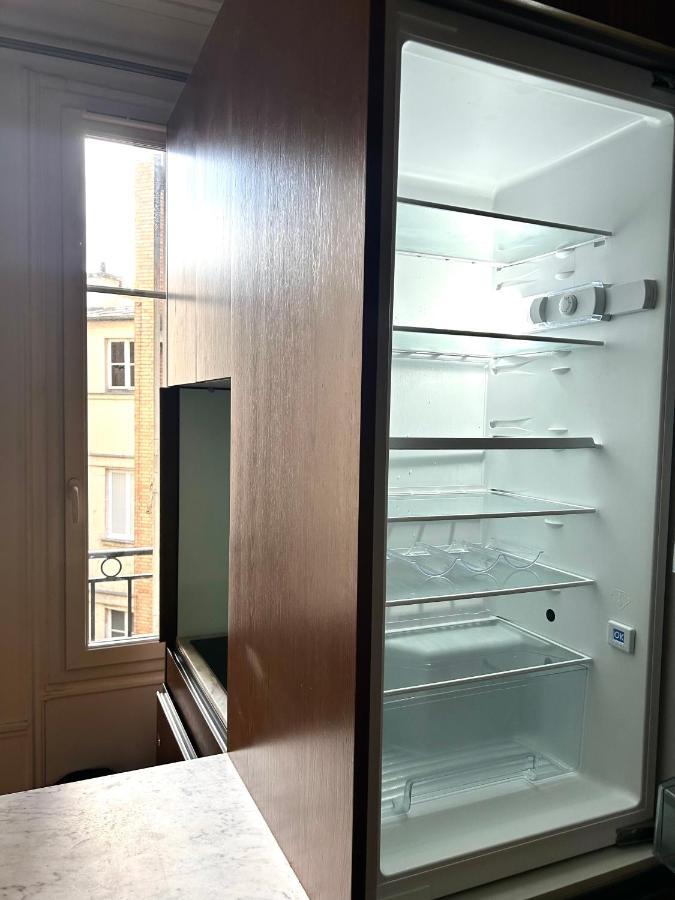 Foch Champs Elysees Apartment Paris