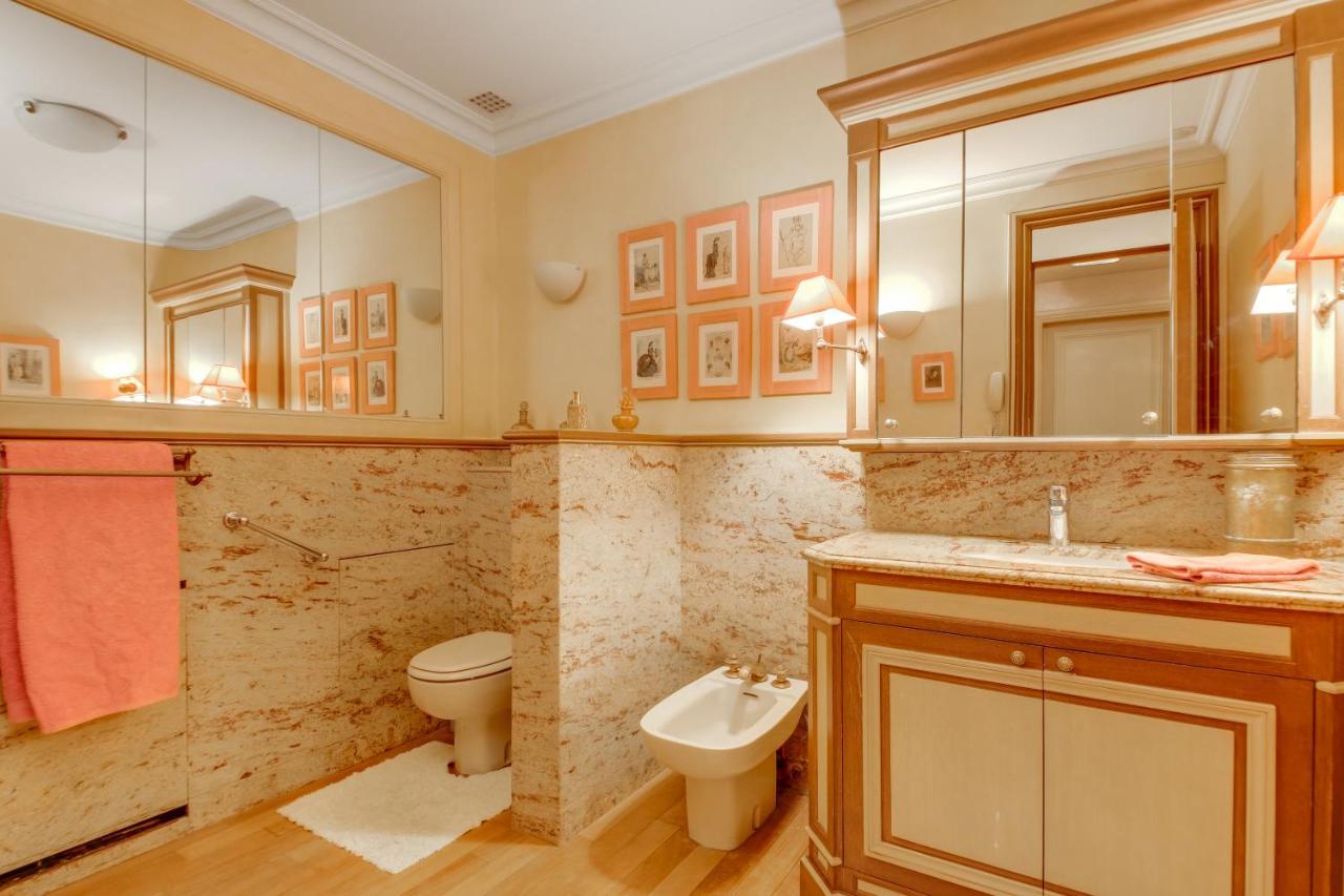 Exclusive 106 M2 With Terrace Avenue Raphael *