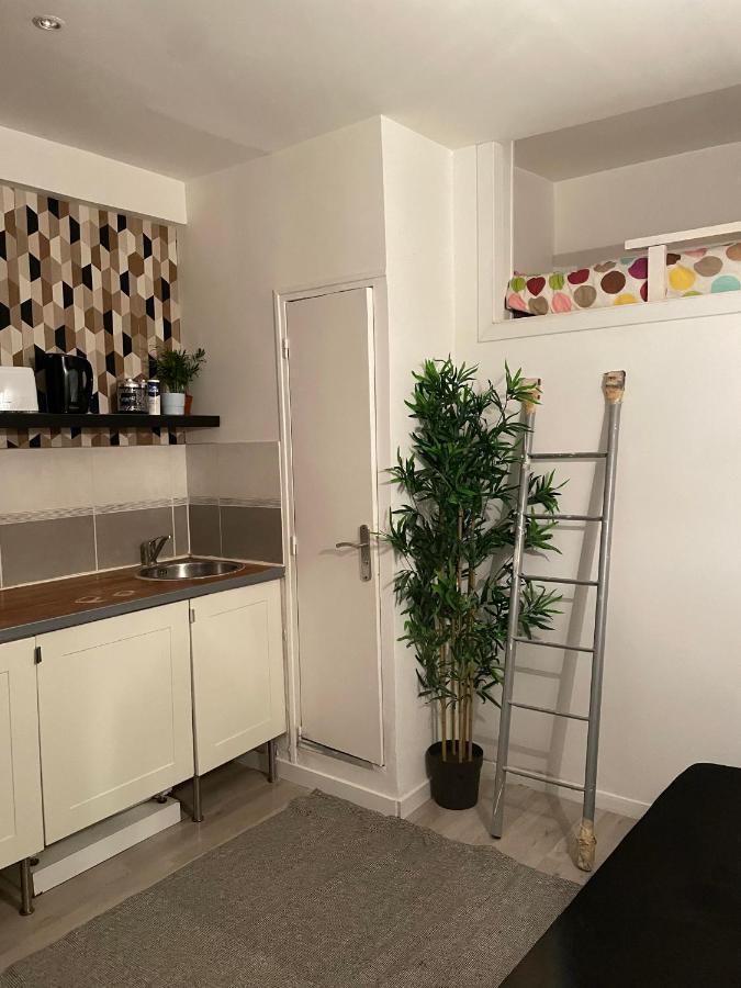 Bastille Cosy Flat