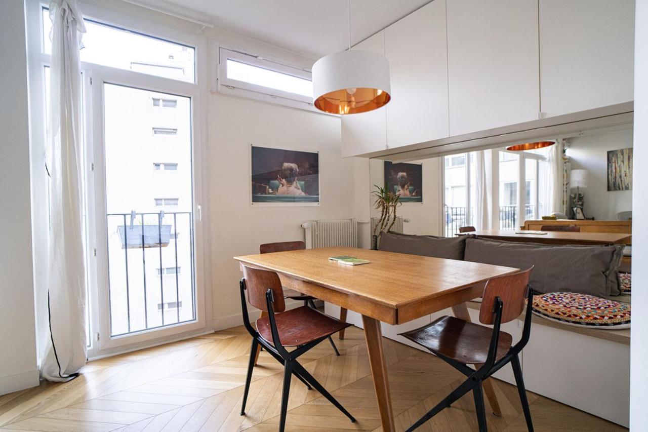 Spacious With View Of The Eiffel Tower Apartment Paris