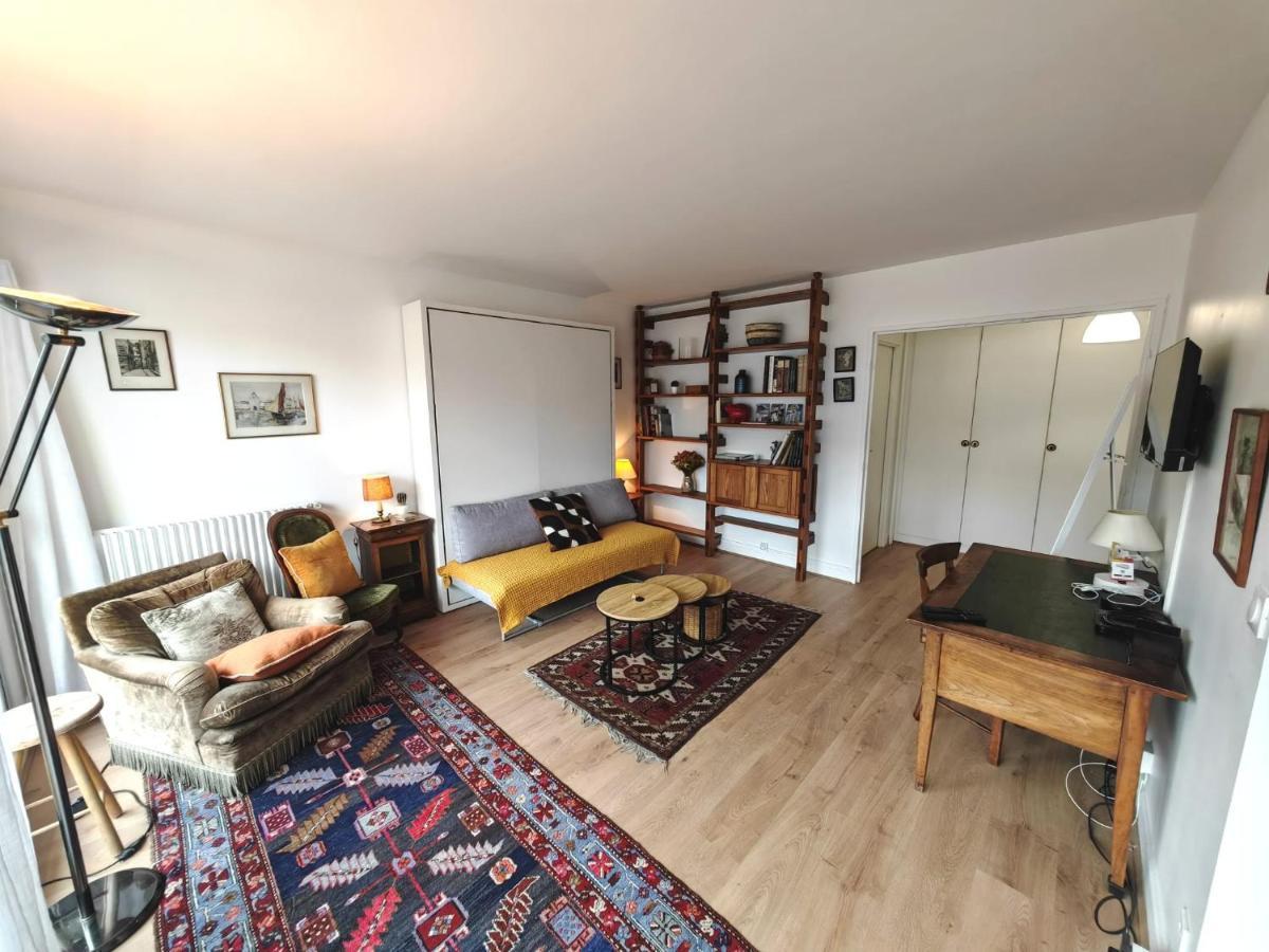 Avec Balcon Et Parking A Alesia Apartment Paris