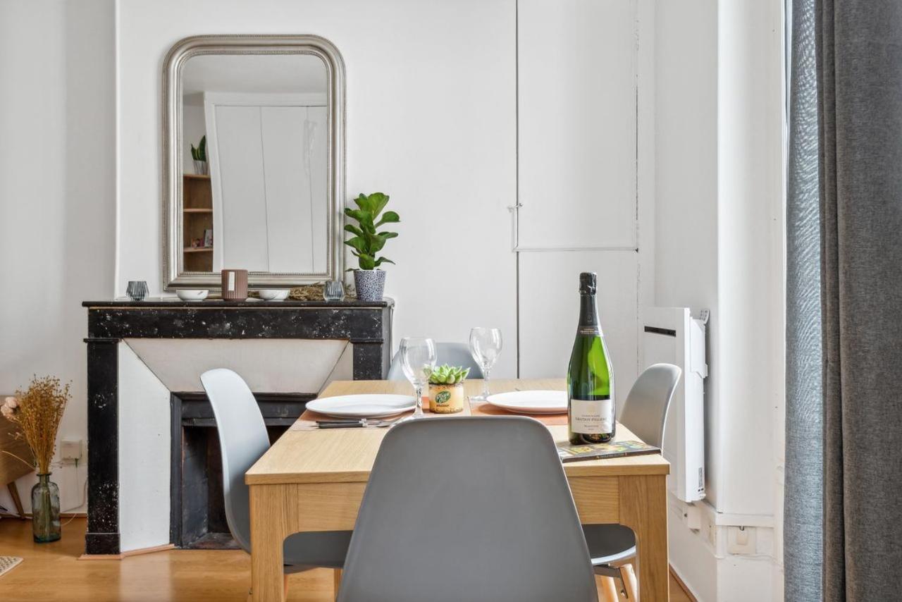 Lovely In Montmartre Apartment Paris
