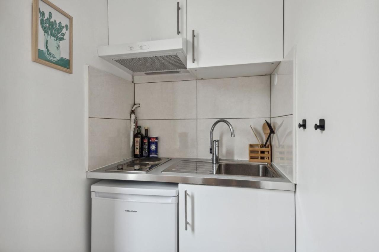 Apartment Lovely In Montmartre Paris