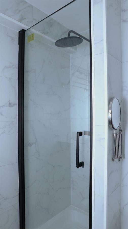 Champs Elysees & Arc De Triomphe - Cityapartmentstay Apartment Paris