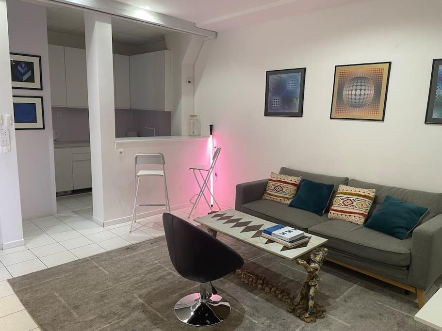 50m2 Private In Center Appartement