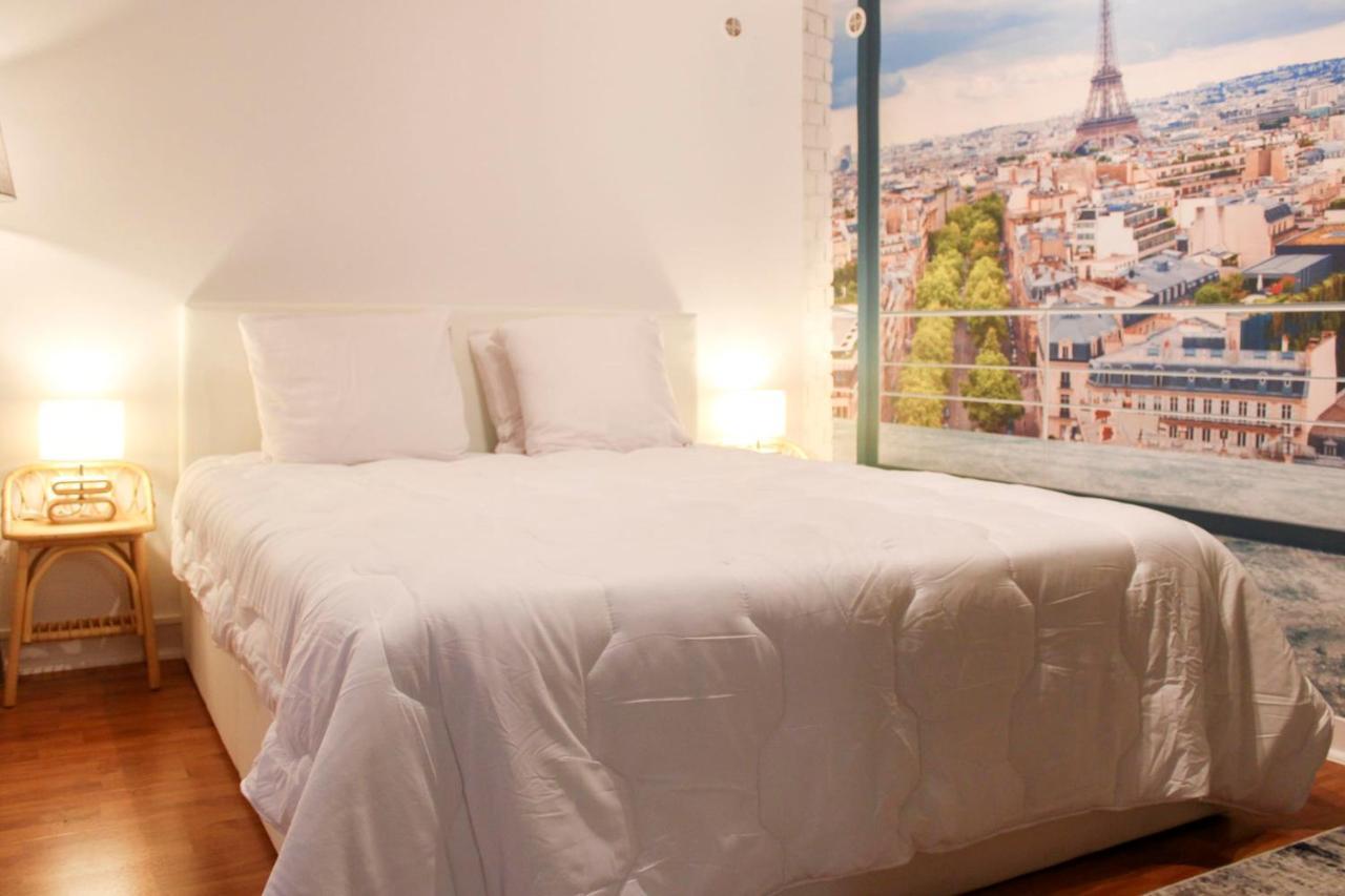Charming Cocoon Of Near The Tour Montparnasse