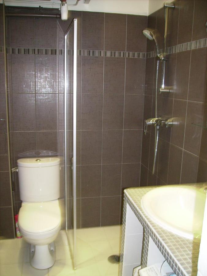 2 Pieces Faubourg Saint Germain 7 Apartment