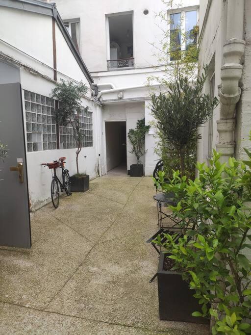 Apartment Charming In The Center Of Paris