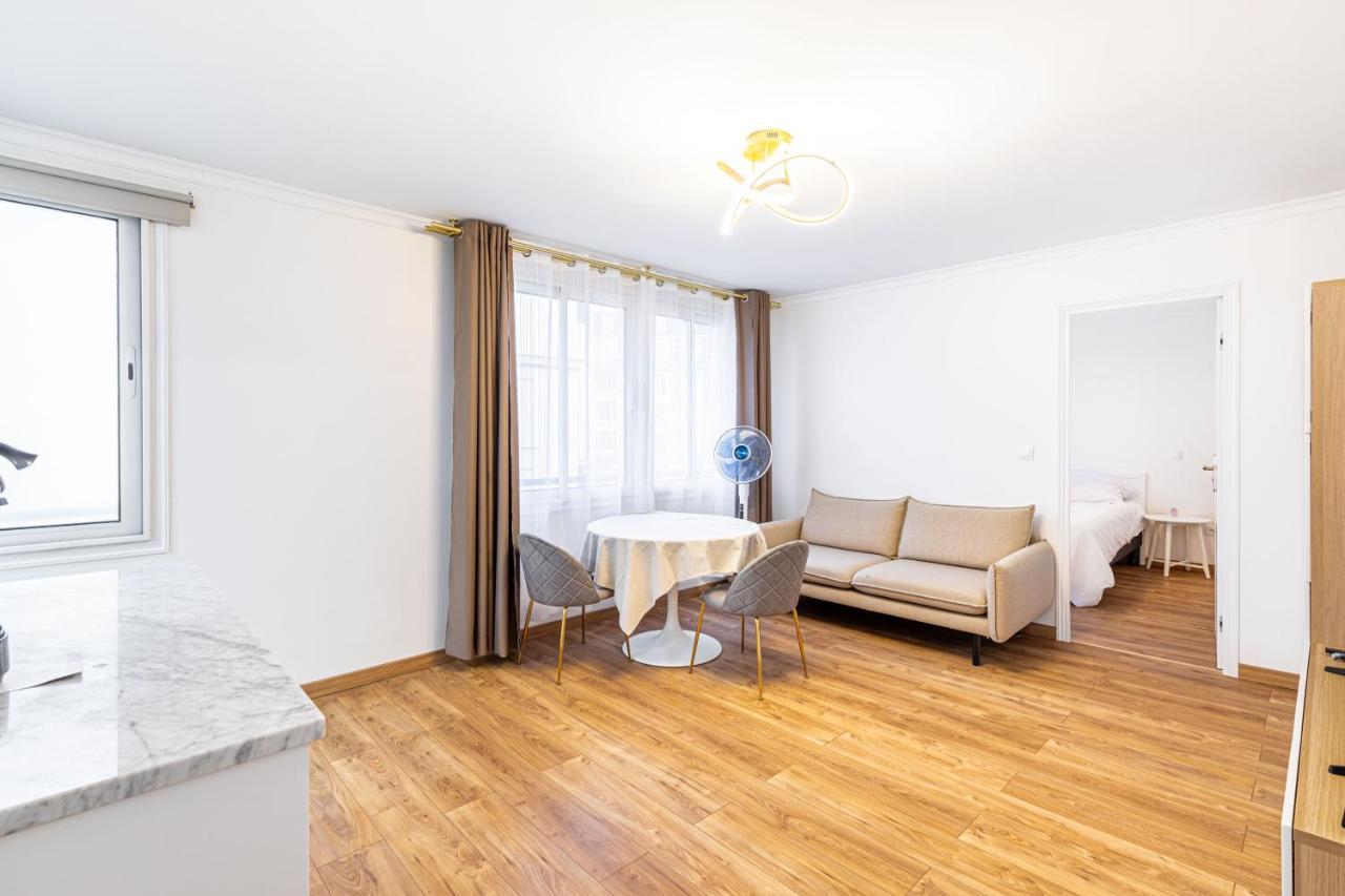 Appartement Coeur, Un Superbe De 40 M2. *