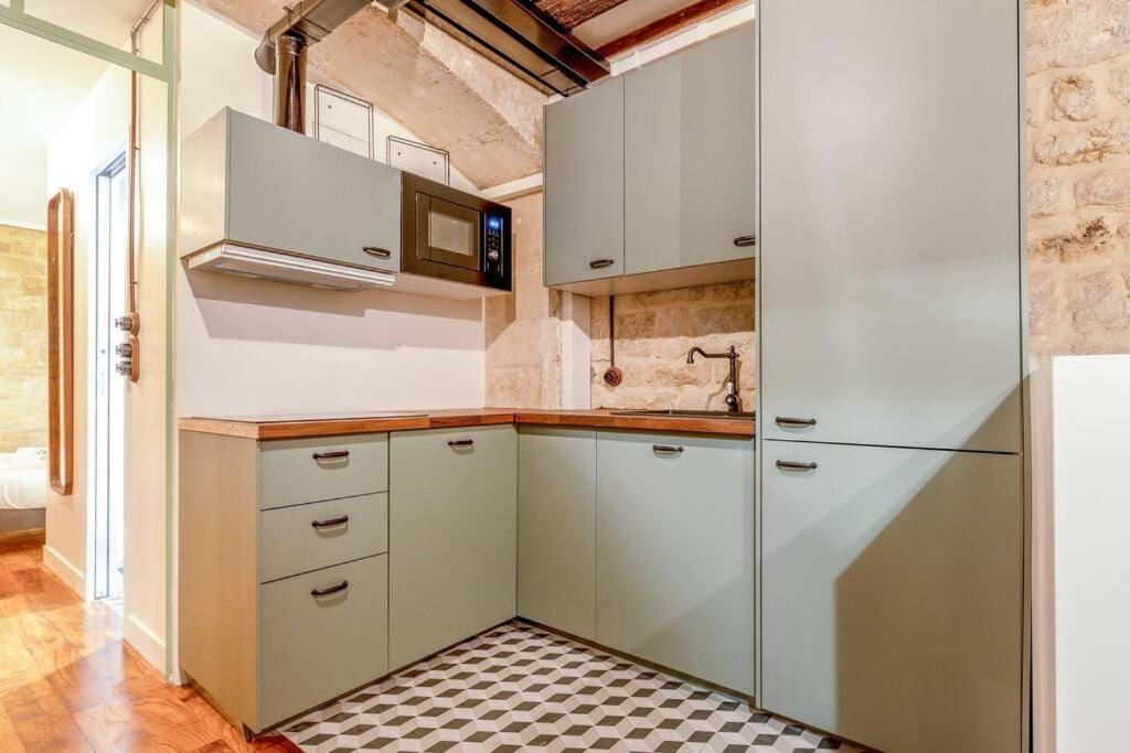 Nouveau - Industrial - 6p - Gym/sauna Apartment Paris