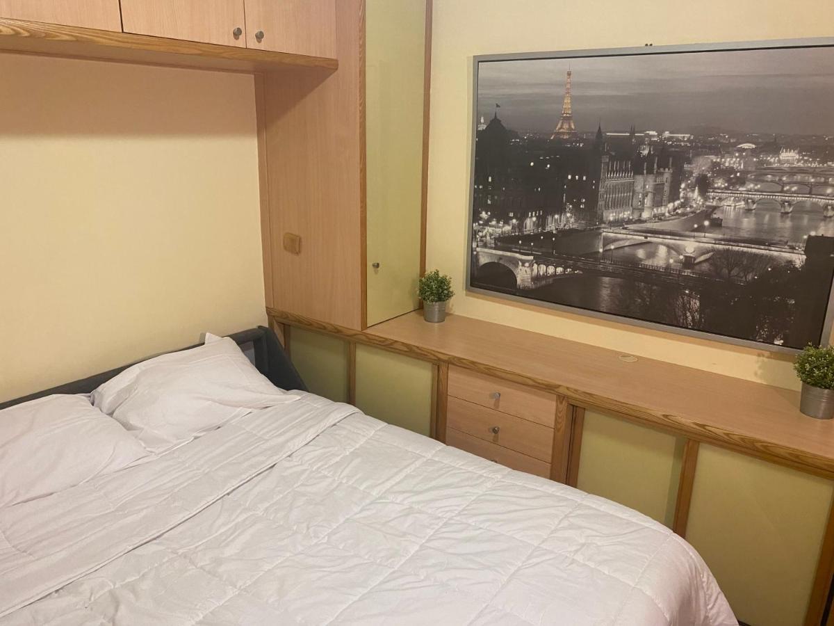 Entire Cozy Near Eiffel Tower In