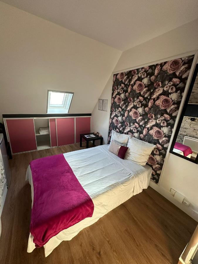 Petit Studette Sous Le Toit In The Heart Of The Fashion And Luxury District Apartment *