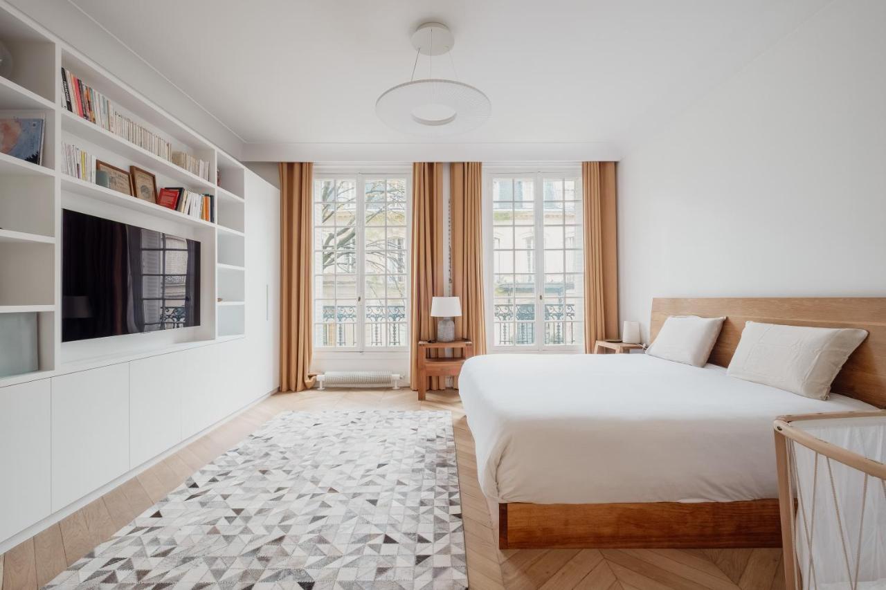 Veeve - Grace And Grandeur Paris