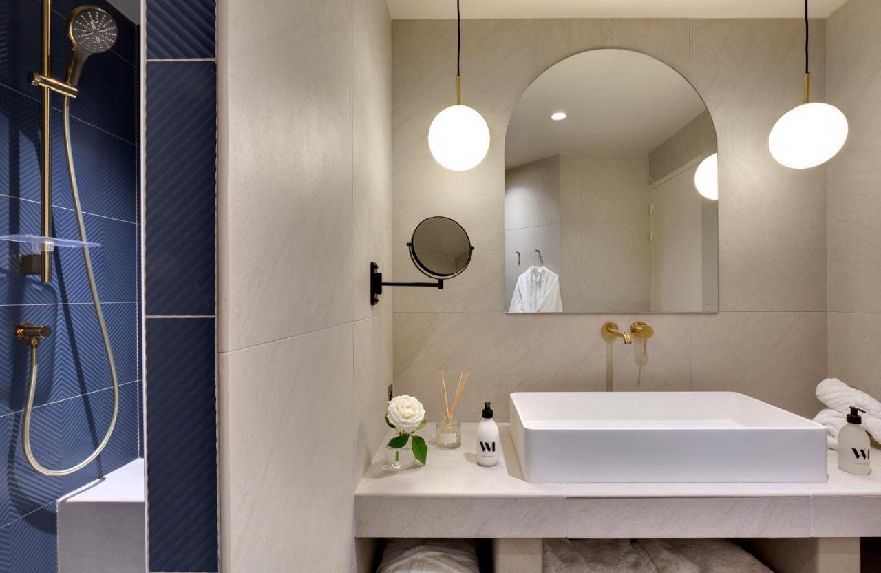 Hotel Artemisia Montmartre 4*