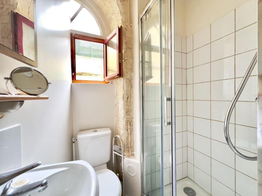 Apartment Charming Studio Next To The Eiffel Tower
