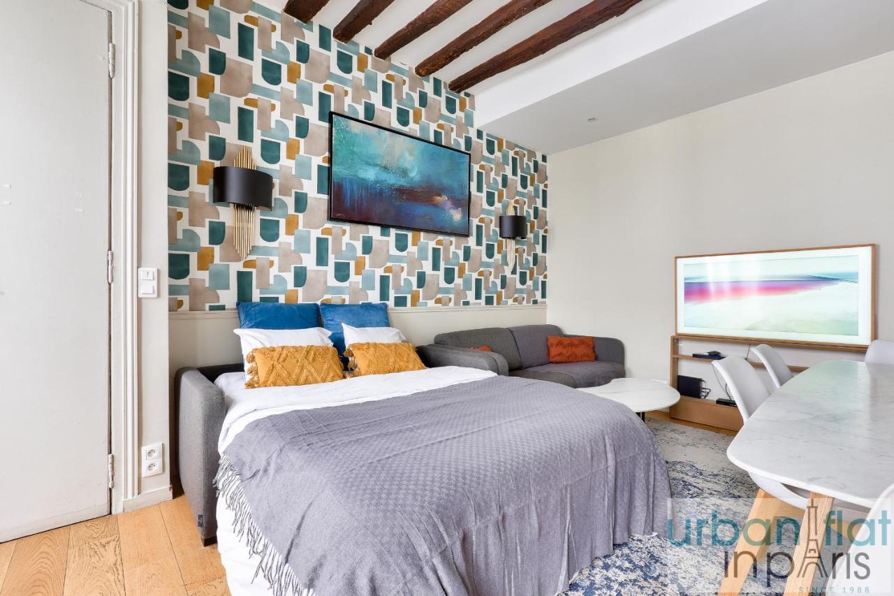 Apartment Urban Flat 70 - Authentic 3bdr Parisian Flat