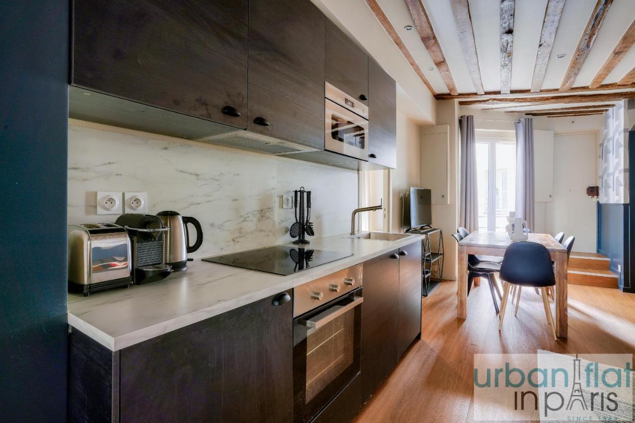02 - Pretty 4bdr Flat In Apartment Paris