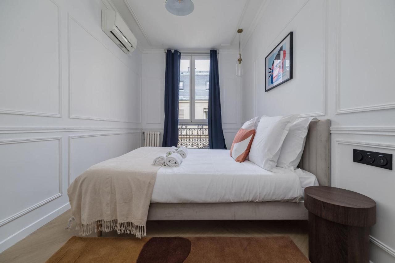 Apartment Poetic - Champs Elysees