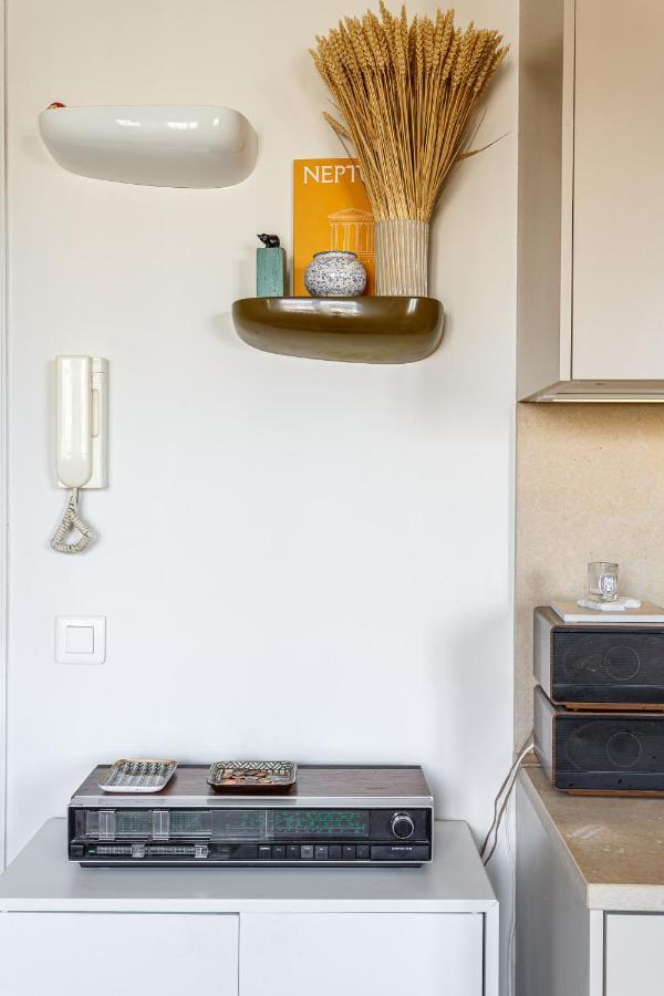 A So Parisian Cocoon Apartment
