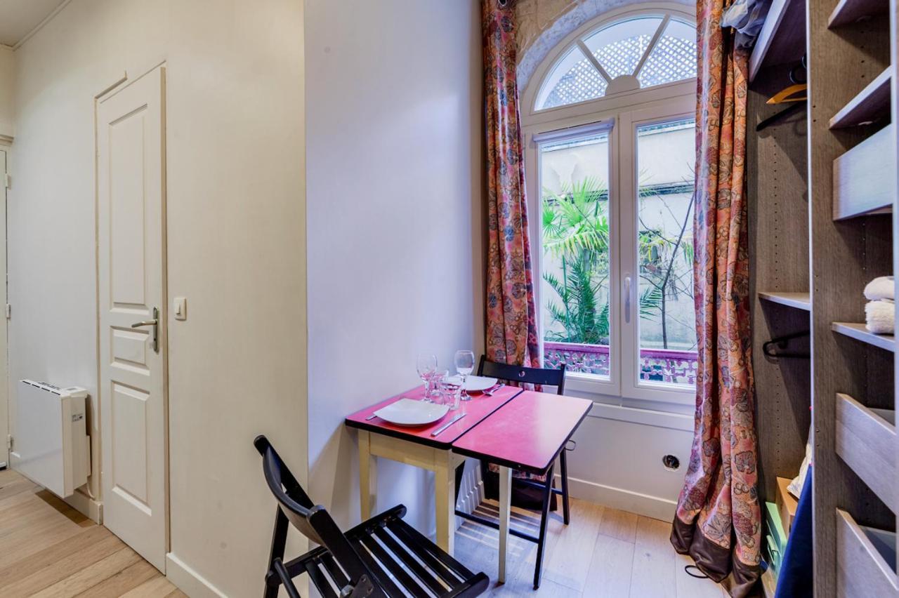 Charming Studio Next To The Eiffel Tower * Paris