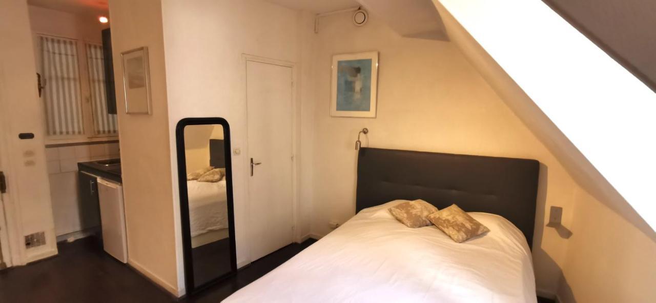 Elegant - Near Le Marais Apartment