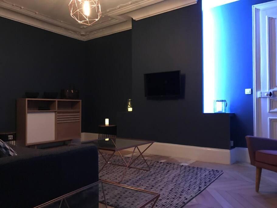 Apartment Cosy In The Heart Of *