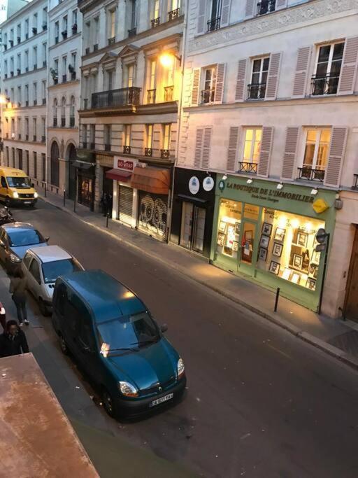 Apartment Cosy In The Heart Of Paris