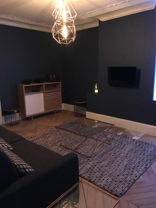 Apartment Cosy In The Heart Of *