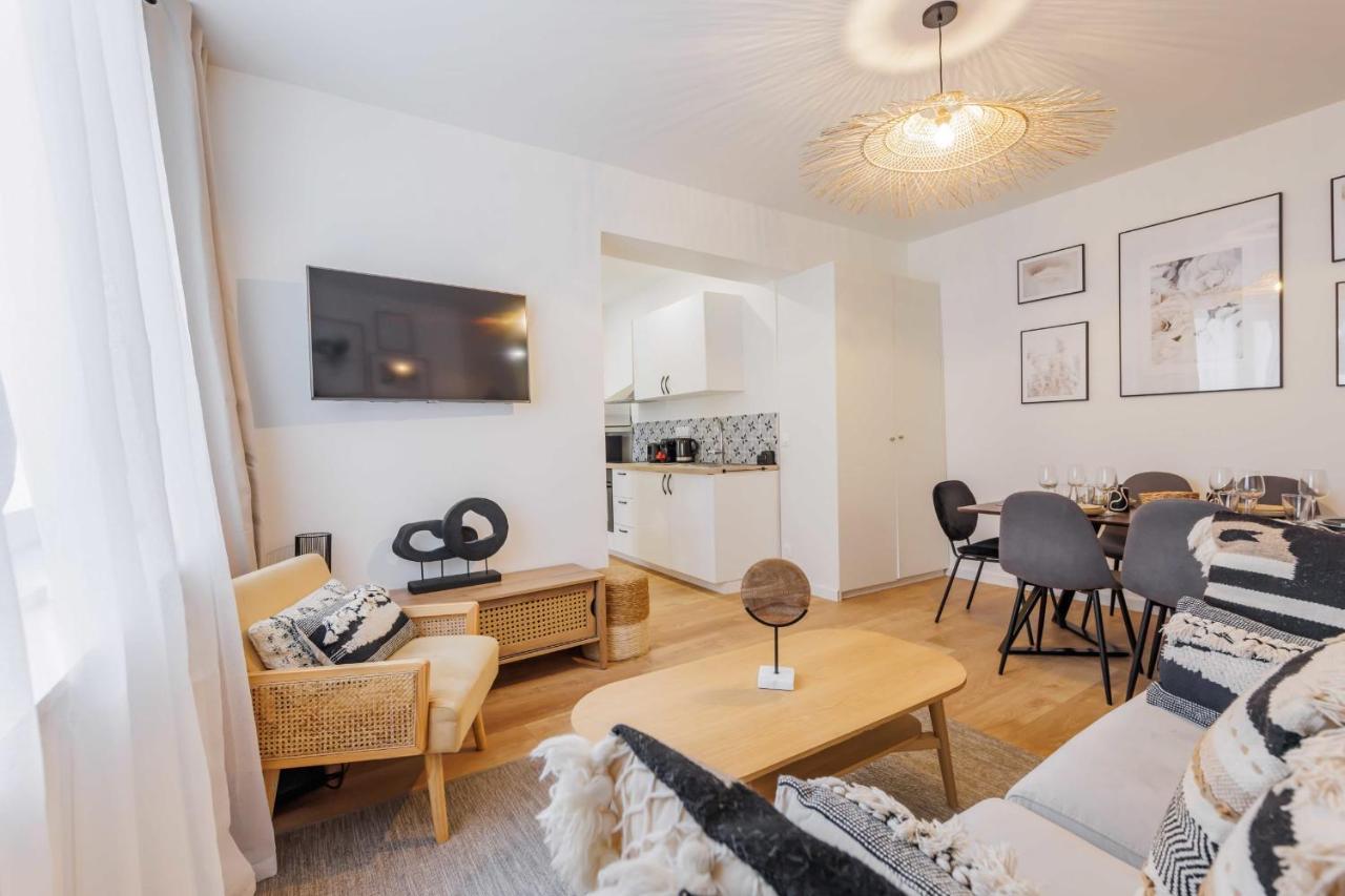 Modern - 2br-6p - Republique * Paris
