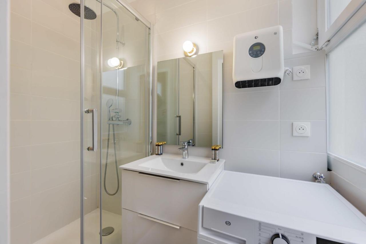 Modern - 2br-6p - Republique Paris