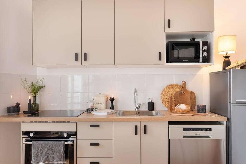Sirene - 2 A Batignolles Apartment *
