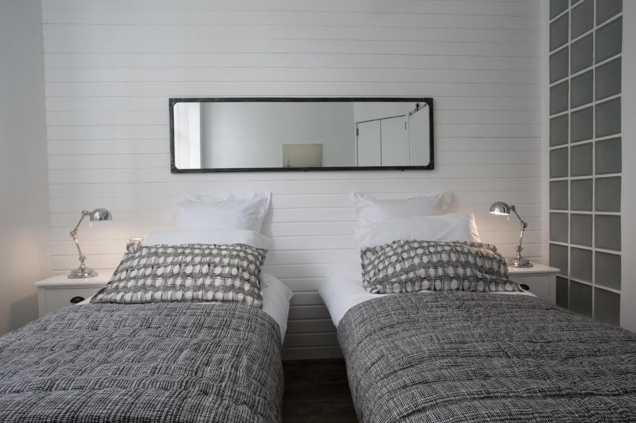 Photo Face Au Parc Des Expositions Apartment Paris