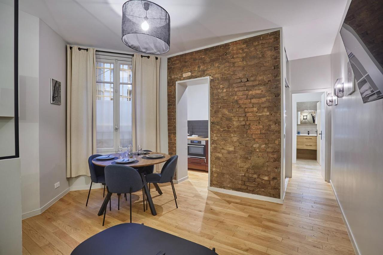 Center Of By Prestige Apartment Paris