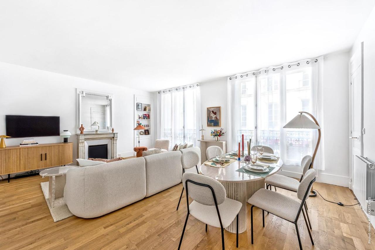Marais - Montmorency 2bdr Apartment Paris