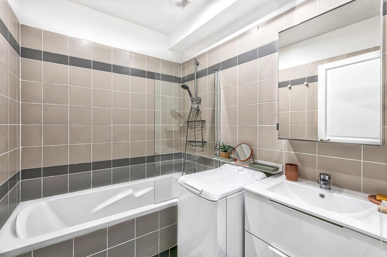 Marais - Montmorency 2bdr *