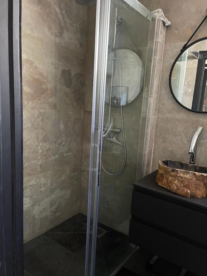 Appartement Vue Tour Eiffel 16 Eme *
