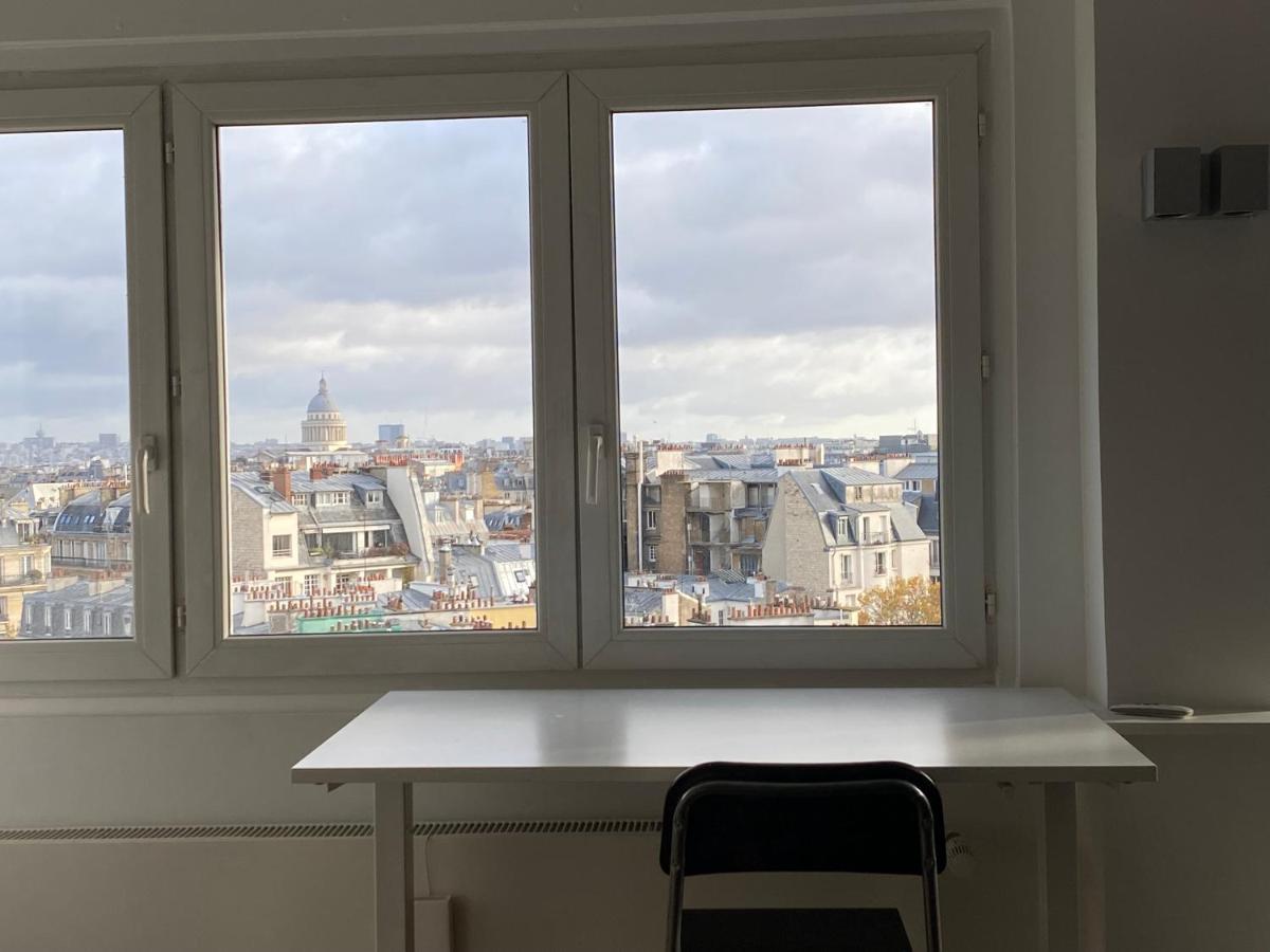 Gorgeous Penthouse Overlooking The Skyline * Paris