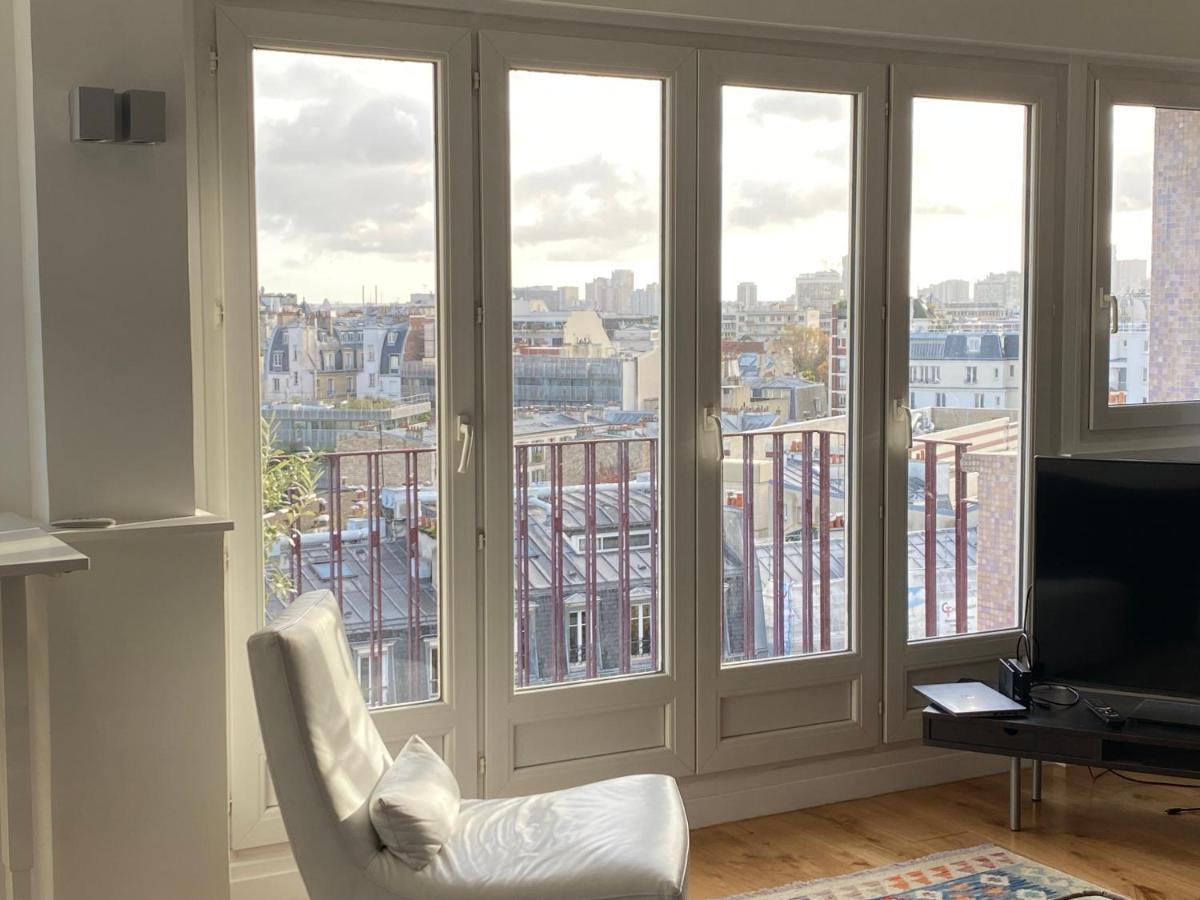 Apartment Gorgeous Penthouse Overlooking The Skyline *