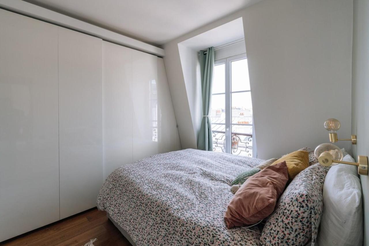 Apartment Cozy 1bd For 2-republiquecanal Saint Martin Paris