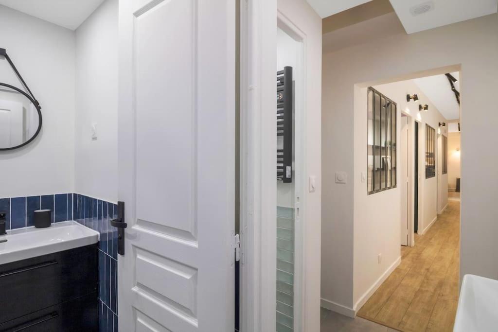 Apartment Brand New Flat For 8 People, 3 Bedrooms *